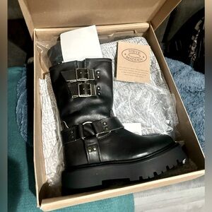 Steve Madden black leather boots, size 6, new with tags.
